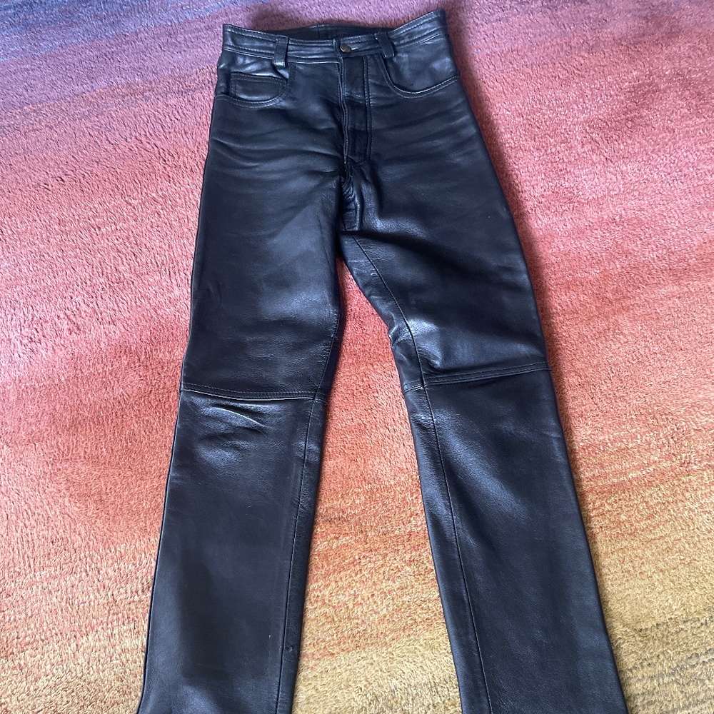 Genuine leather, fully lined Pants